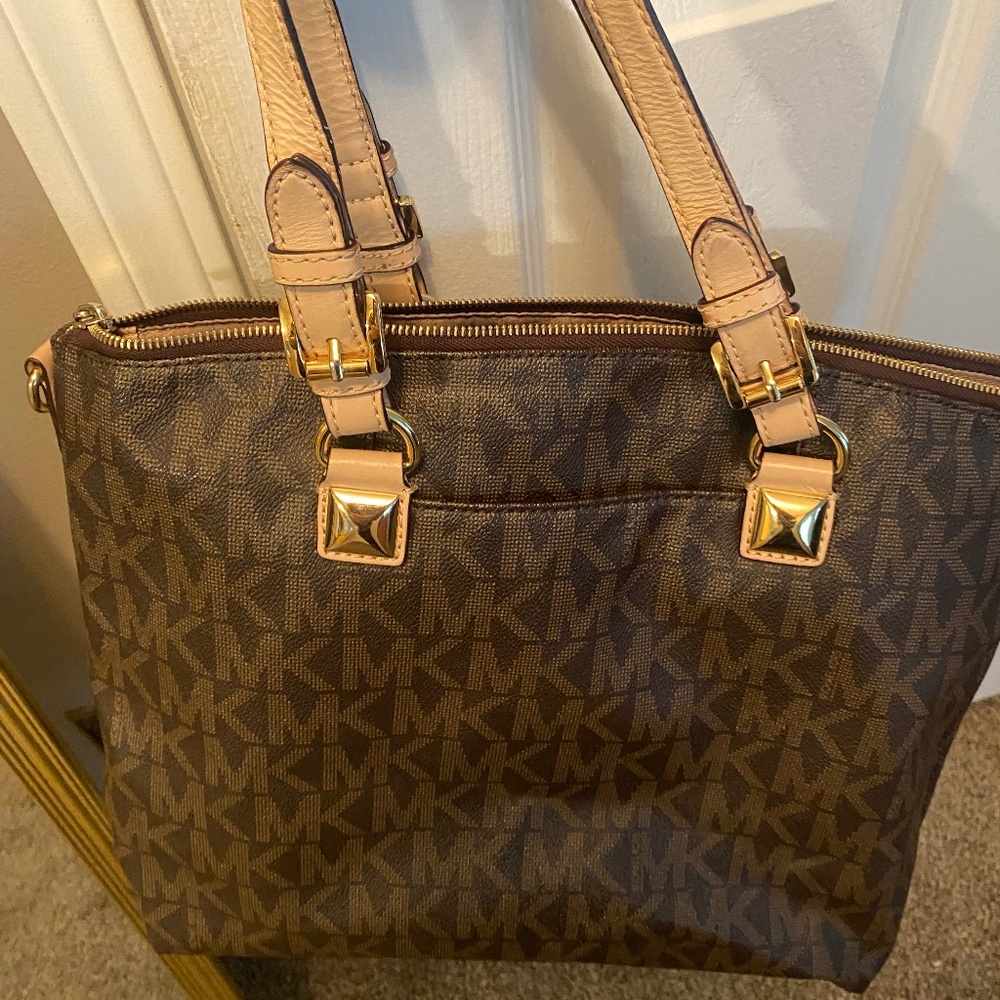 Mk authentic purse
